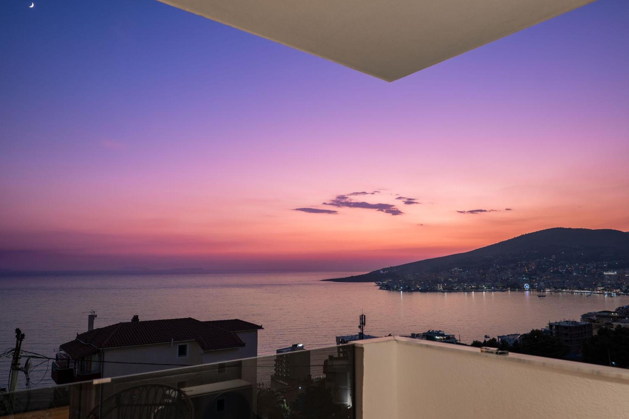 Vila Amare Sarandë Esterno foto