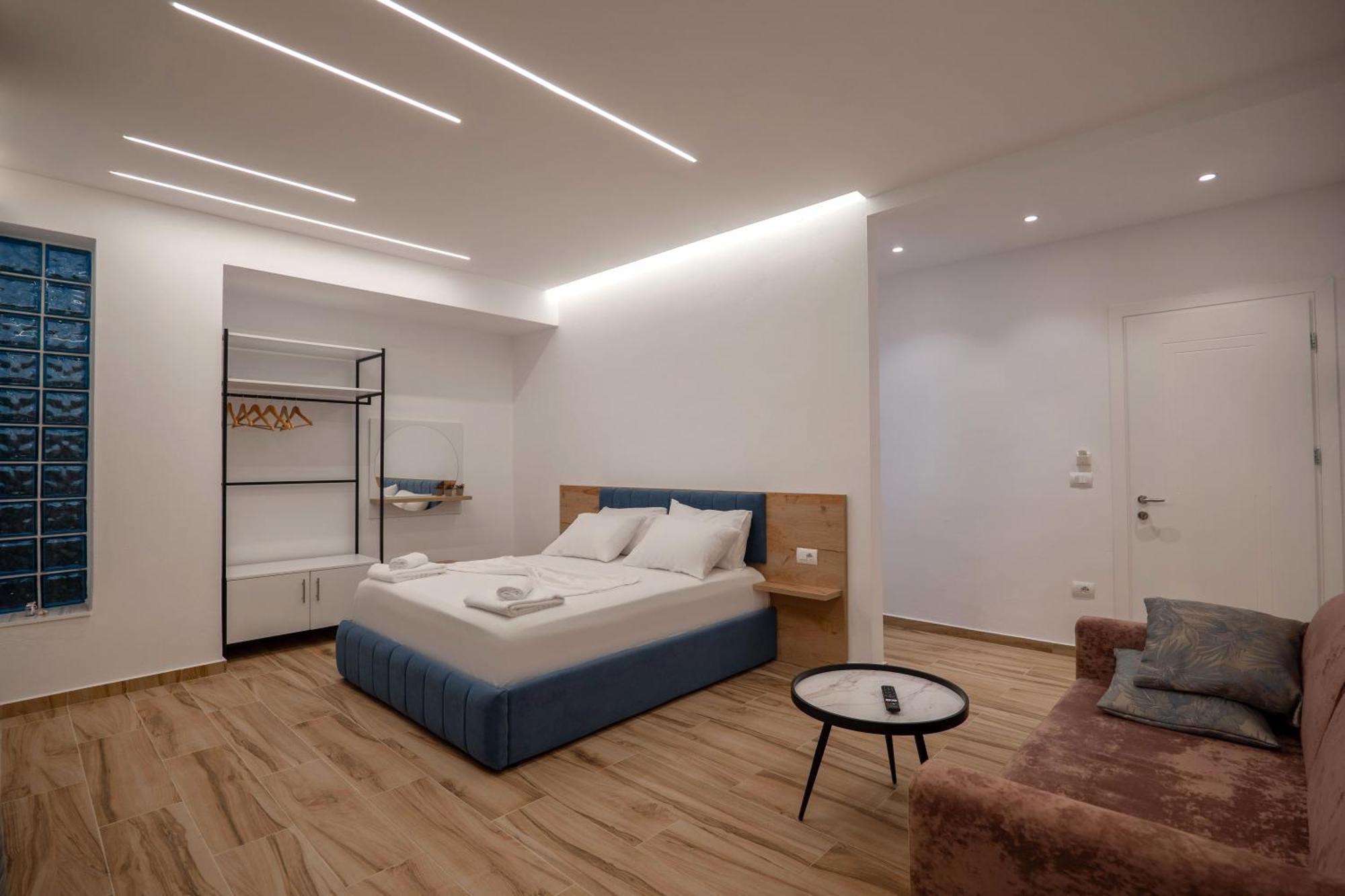 Vila Amare Sarandë Esterno foto
