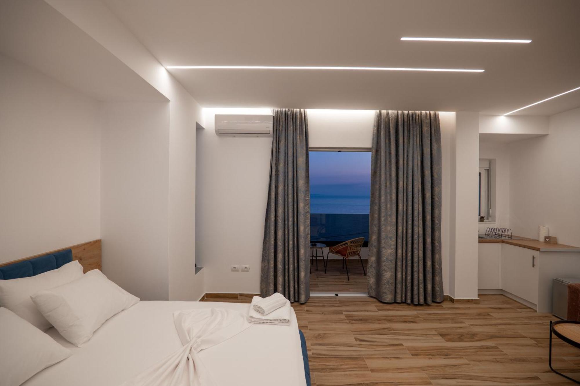 Vila Amare Sarandë Esterno foto
