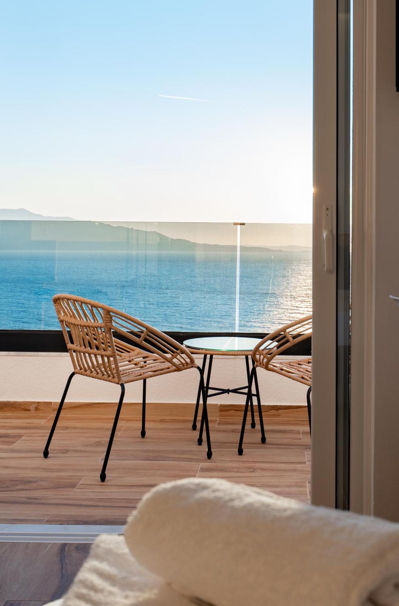 Vila Amare Sarandë Esterno foto