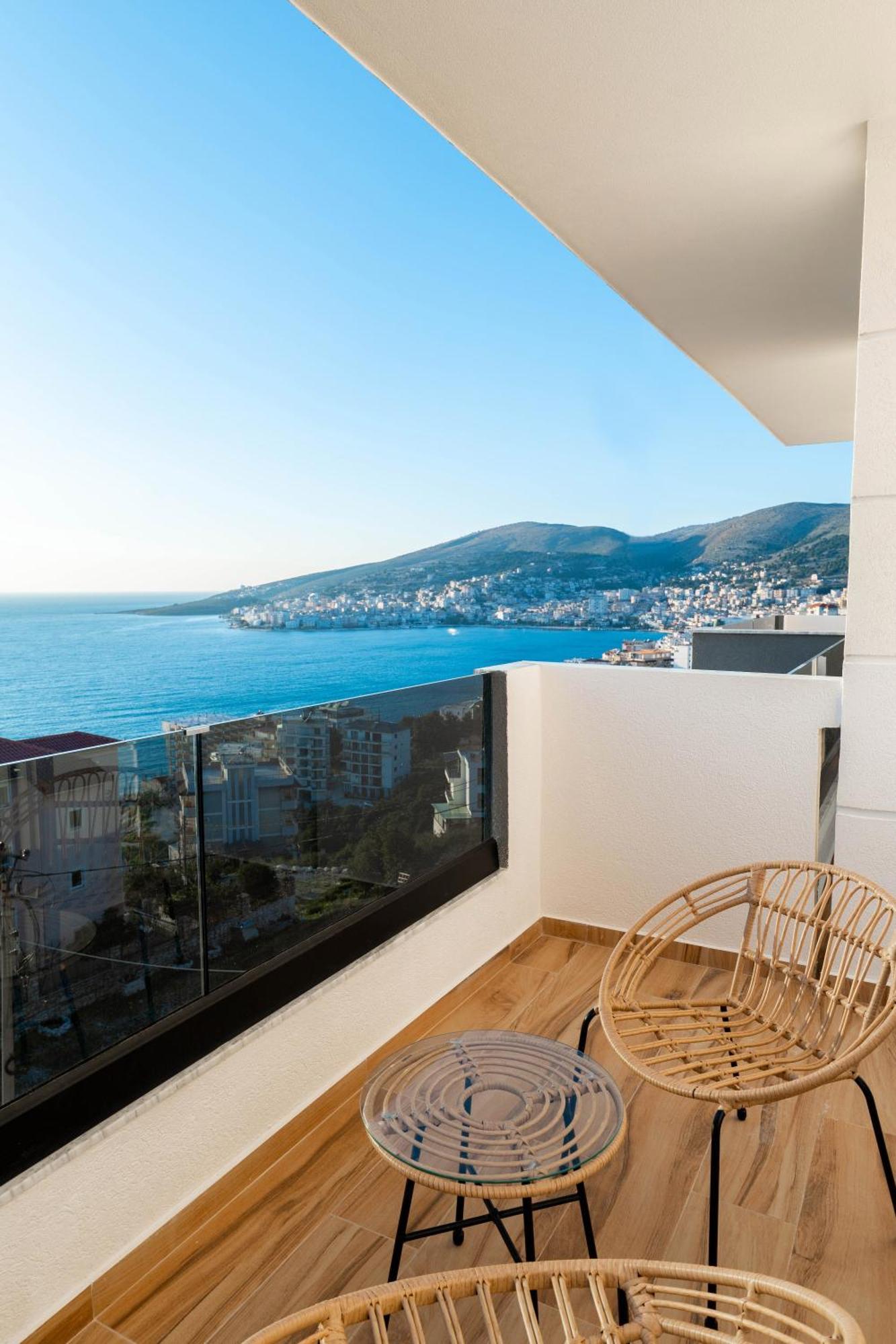 Vila Amare Sarandë Esterno foto